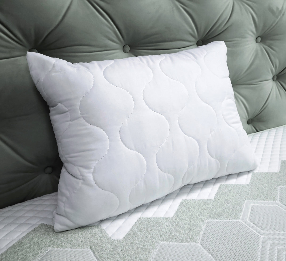 Set 2 Perne Star Moon Hotel, 50x70, hipoalergenica,lavabile la 40°C