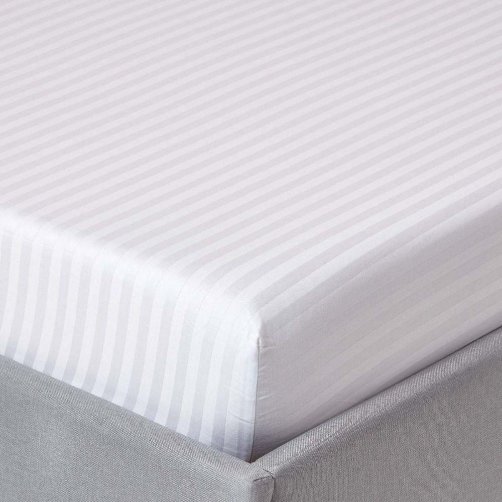 Piese lenjerii-cearceaf pat , Alba, Microfibra 1 cm, 115 gr/mp, 100% pes