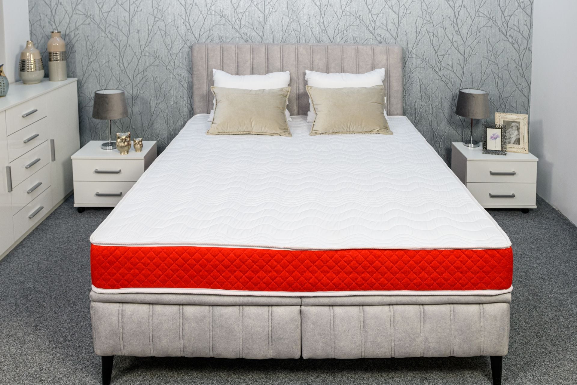 Saltea ortopedica, Diamond Red DoubleSide, 18cm, spuma poliuretanica, hipoalegenic, reversibila, ferma - OUTLET